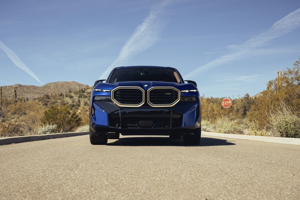 BMW XM 50e foto 3