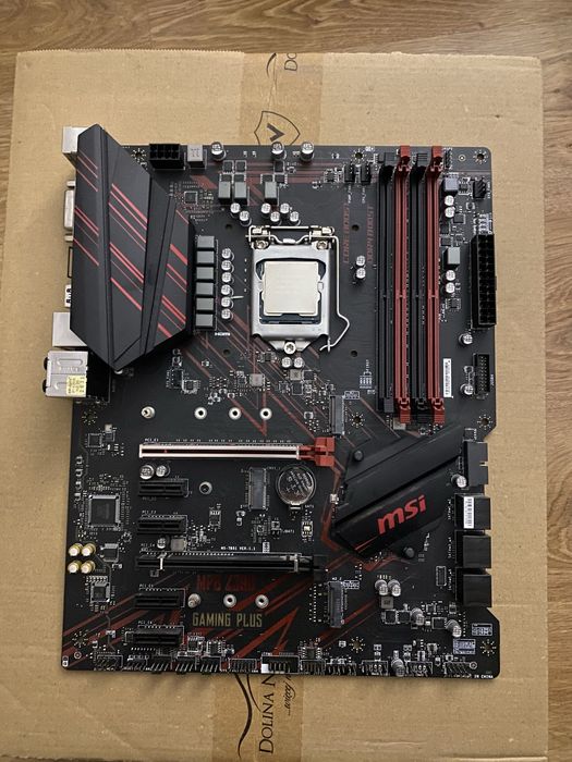 CPU intel core i7 9700f MSI Z390 GAMING PLUS MSI MPG Z390 Gaming Plus (płyta główna ATX, LGA1151, DDR4