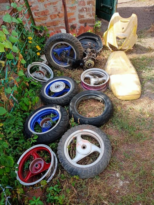 Запчасти на скутер Китайские/Honda