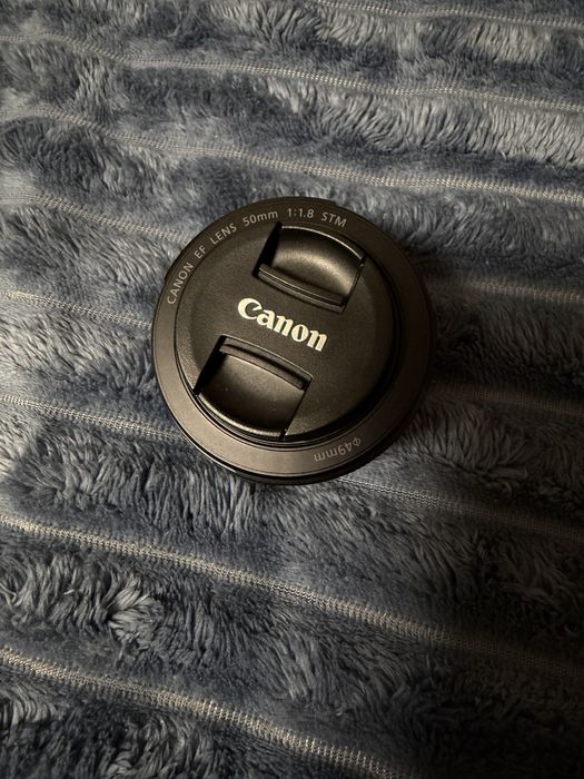 Фотокамера дзеркальна Canon EOS 250D kit 18-55 IS STM Black