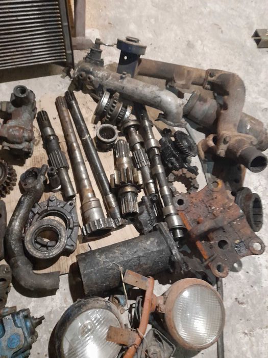 Запчасти до МТЗ Б/У