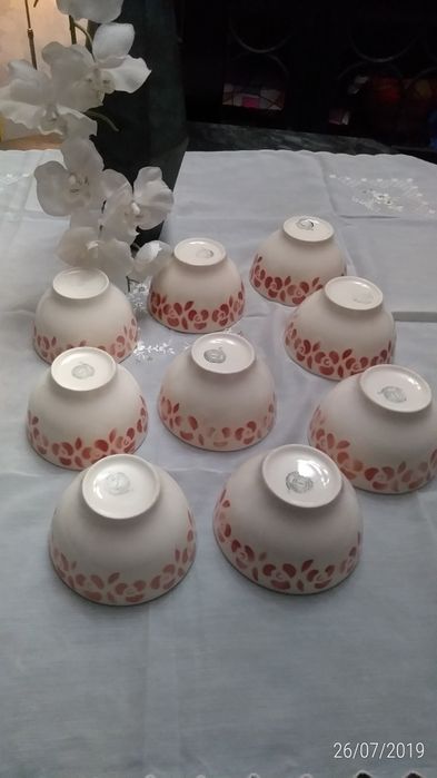 9 tigelas antigas da fábrica de SACAVÉM