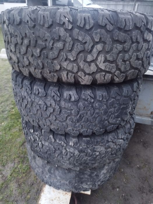 Шини R 15 16 60 65 70 75 195 205 215 225 235 245 255