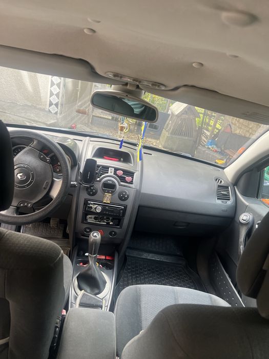 Renault  Megane