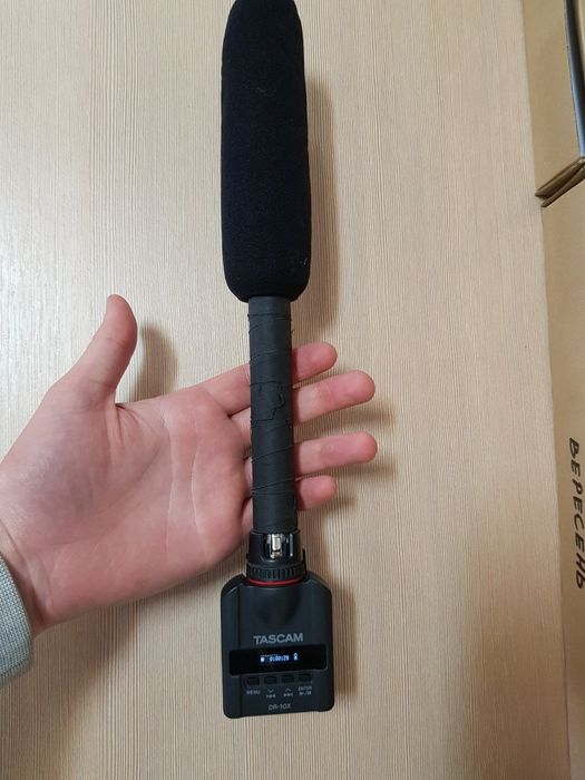 Рекордер, диктофон Tascam DR10X (xlr)