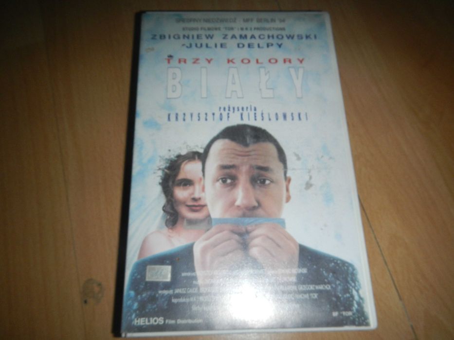 Biały film z serii Trzy Kolory Kiślowskiego