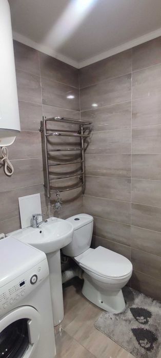 Продам 2 к.кв. Центр