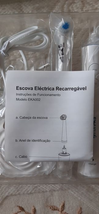 Exakua escova electrica recarregável
