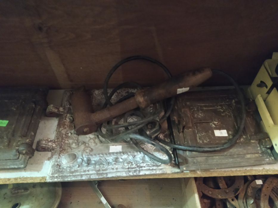 Stare drzwiczki do pieca