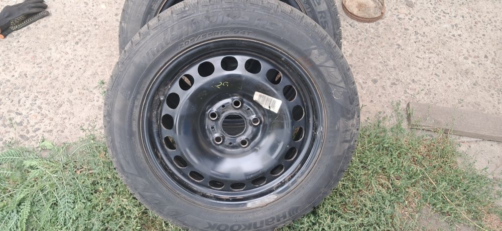 Комплект коліс 205/55 r16 Hankook зима
