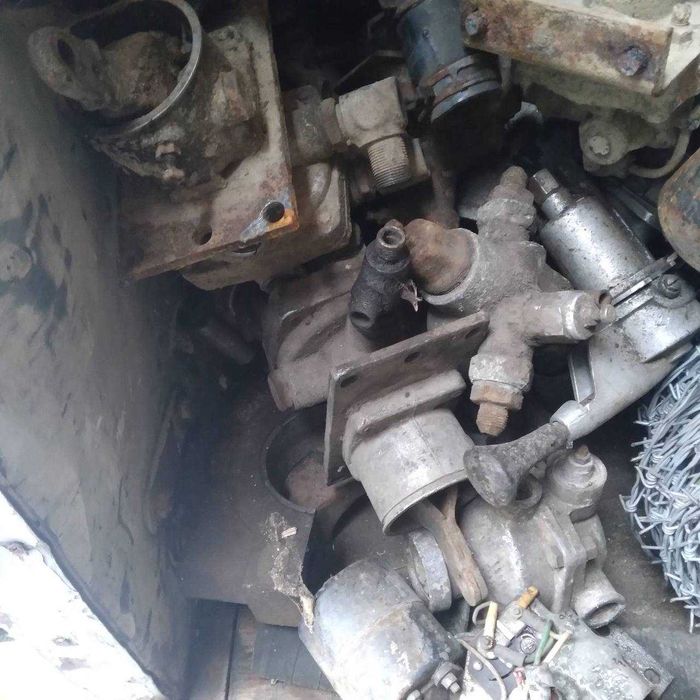 Для мАз Зіл КамАз гальмівні крани, комбінований перемикач,гітара