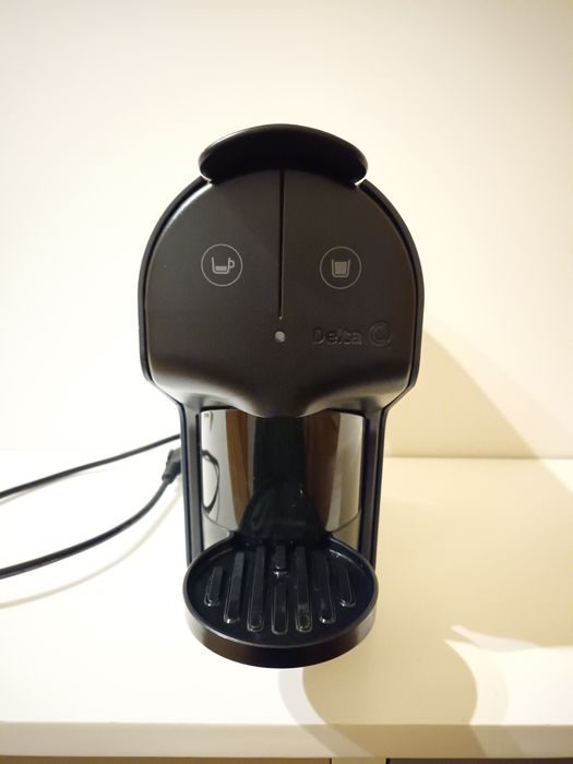 Máquina de café Delta usada