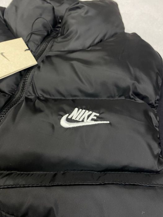 Жилетка Nike Storm Fit