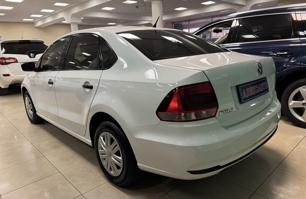 Volkswagen Polo Sedan 1.6 MPI 5МКПП 2017 р.в. (90 к.с)