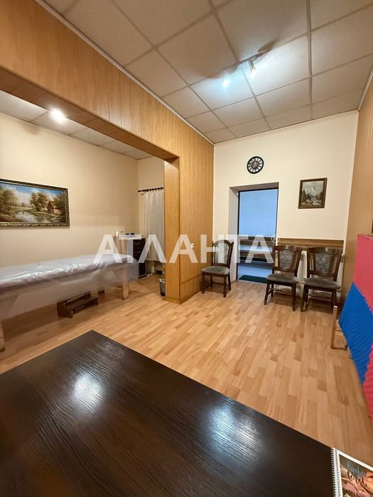 Вигідна пропозиція! Комерційне приміщення в р-ні Маршзаводу