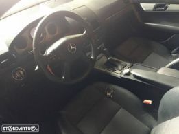 Mercedes C220 CDI Stacion W204 para peças de 2008