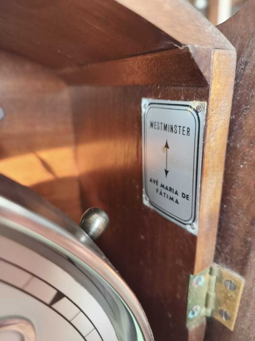 Relógio de Parede REGULADORA |