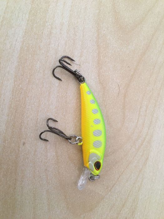 Воблер фореливий