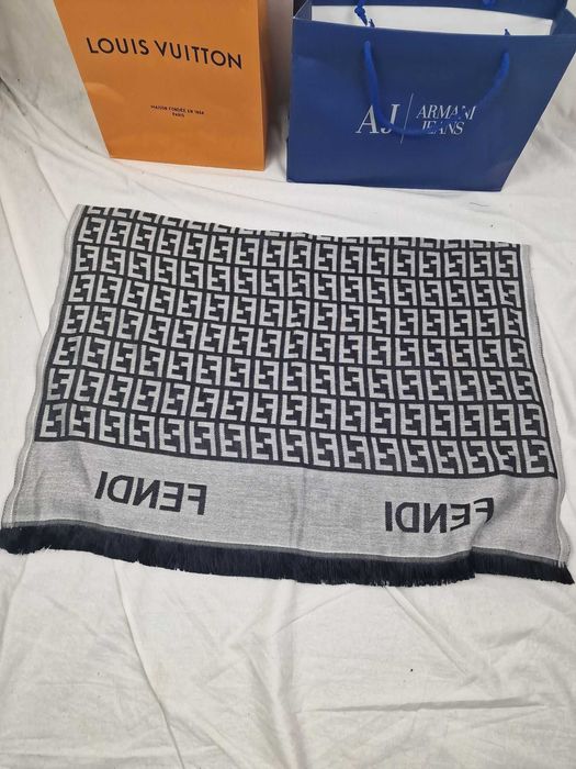 Szal damski szalik louis vuitton tommy hilfiger chusta
