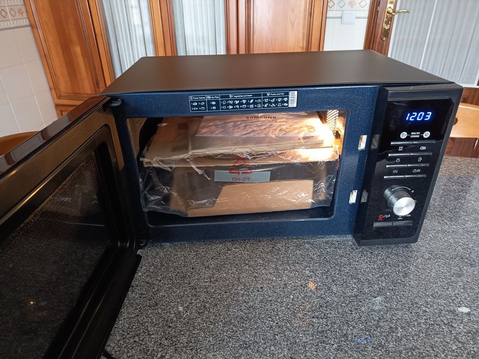 Forno microondas Samsung