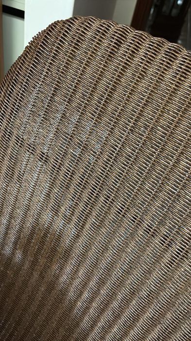 Poltrona Castanho Escura Ikea