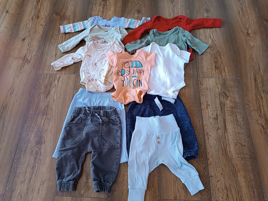 Paka ubrań dla chłopca rozmiar 62/68