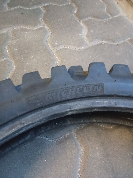 Pneu motocross Michelin usado