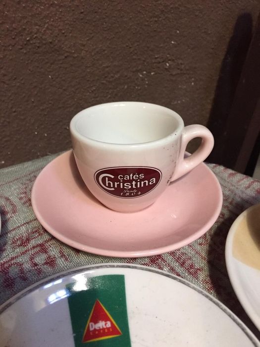2 chavenas cafe lavazza com pires64861689343362120