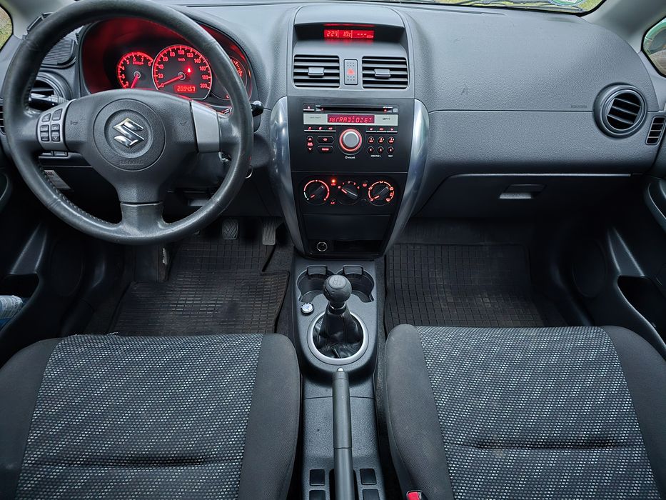 Suzuki sx4 1.6 benzyna-gaz 2008 rok