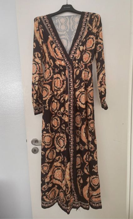 Vestido padrao estilo versace