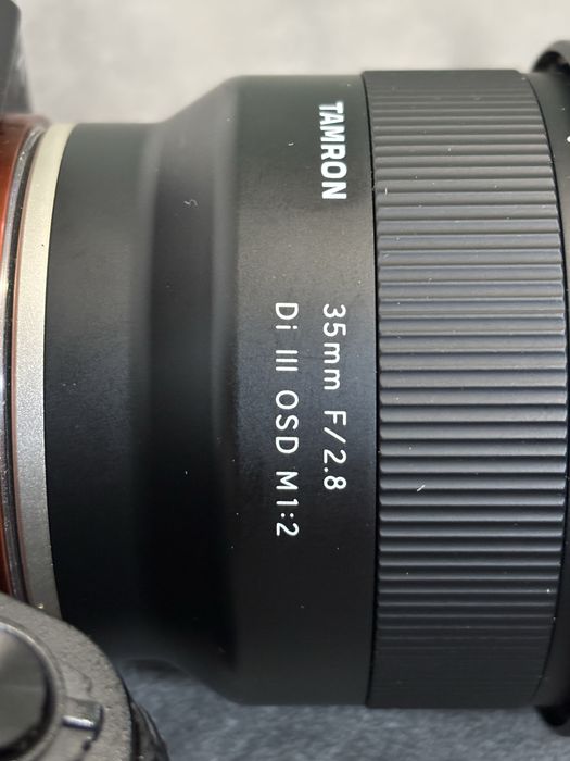 Sony A7ii com objetiva 35mm 2.8