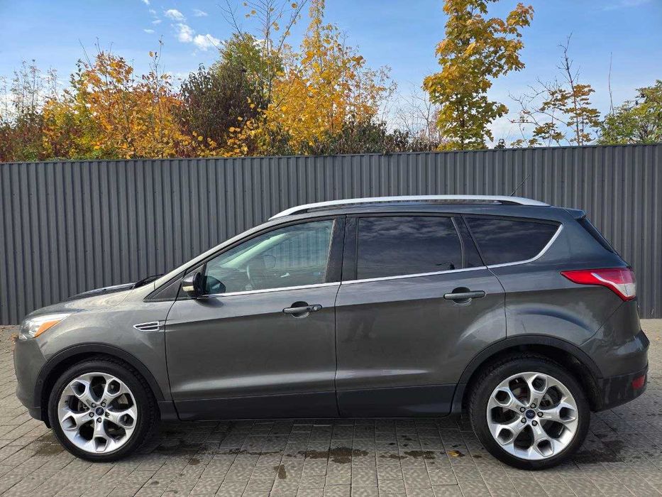 Продам Ford Escape Titanium 2.0 EcoBoost (2015)