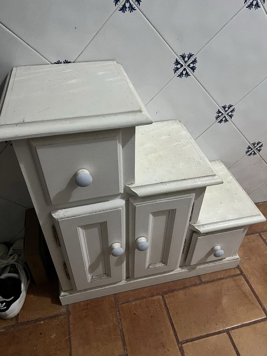 Moveis em otimo estado