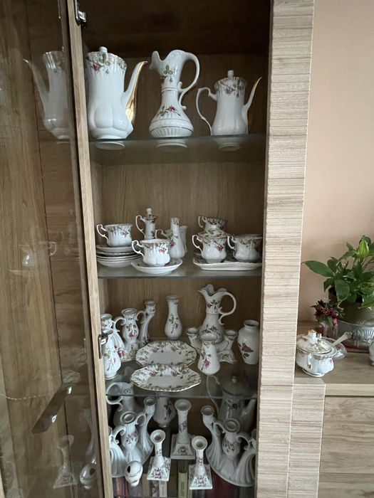 Komplet porcelany chodzież