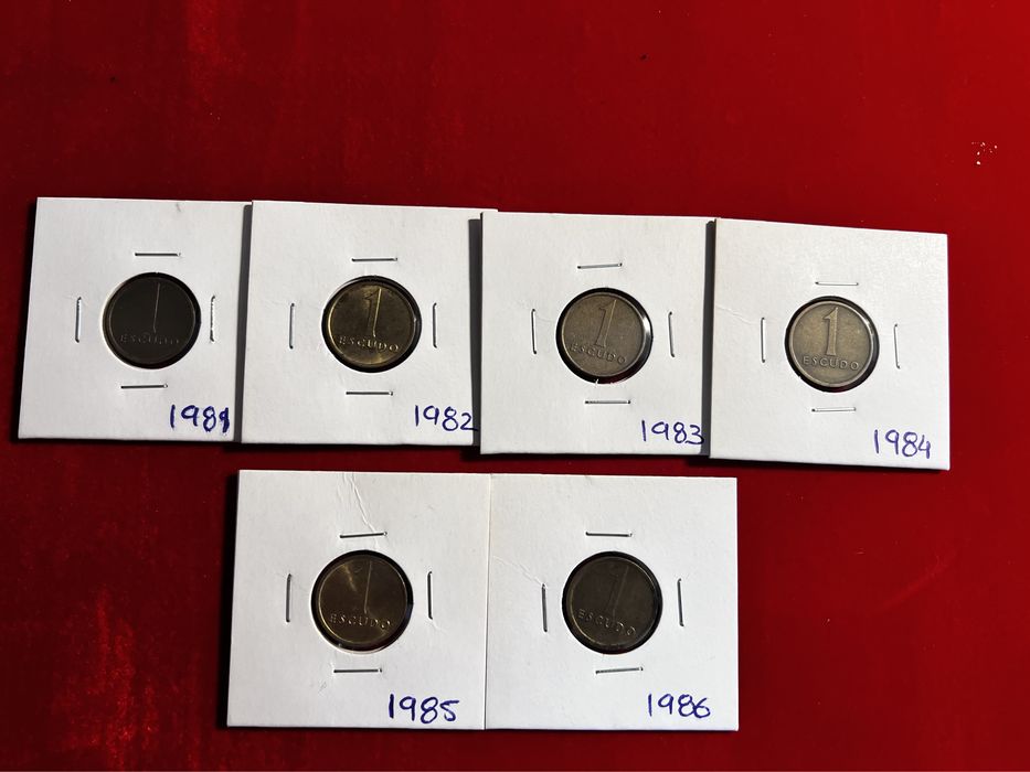 Coleção 1 escudo latao modulo maior completa