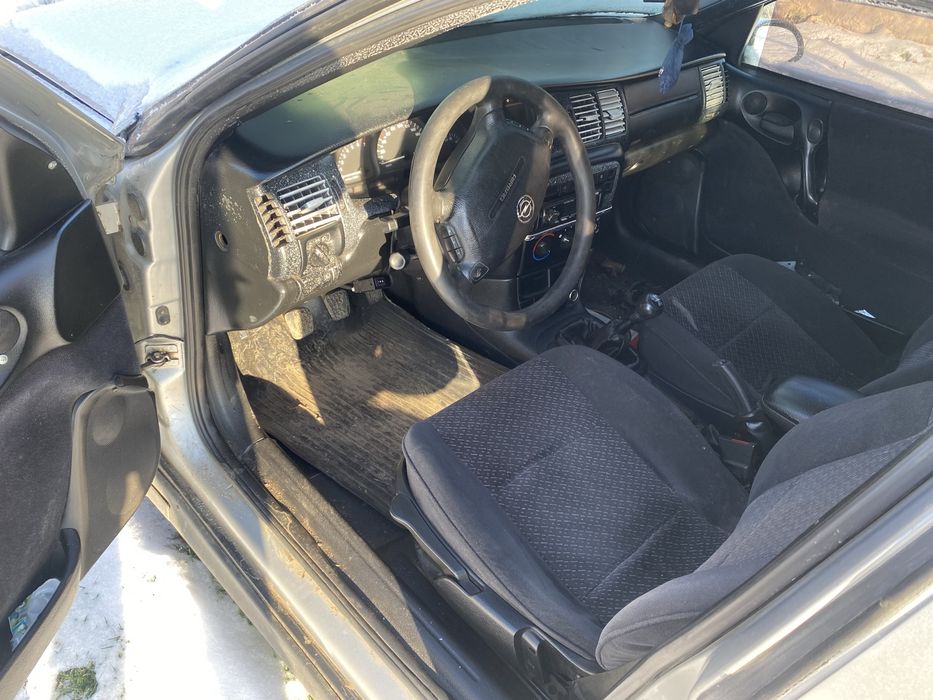 Продам  обмін опель векра б