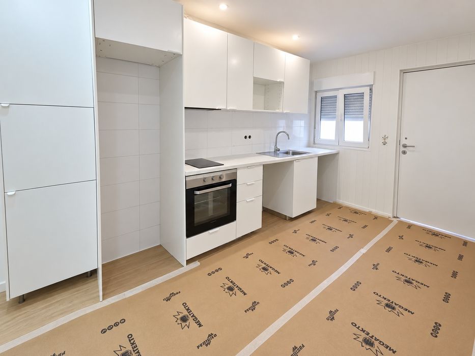 Casa T1 +1 para Arrendamento – Guifões