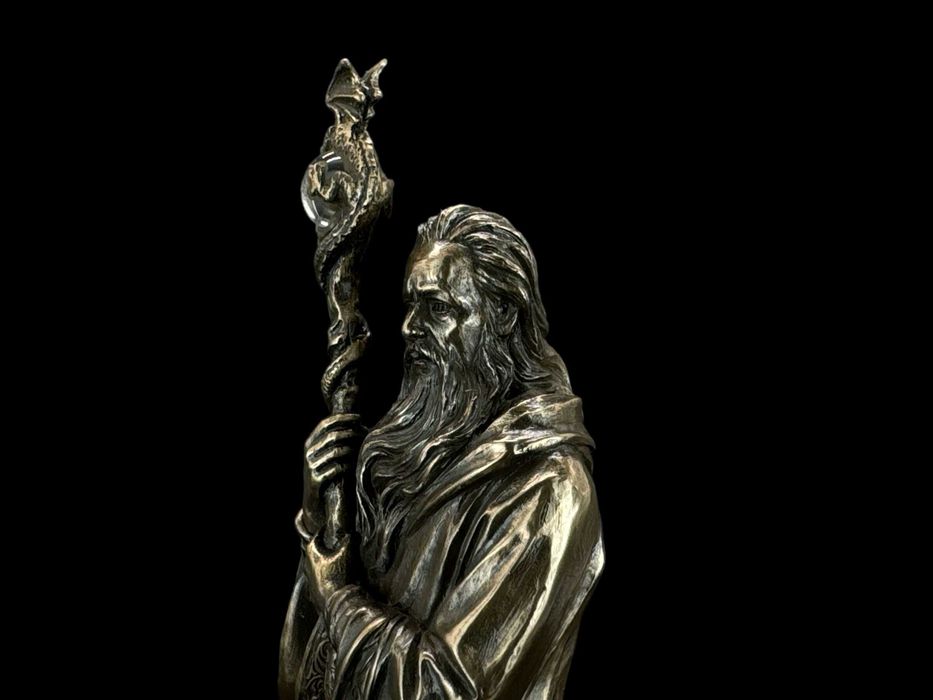 Rzeźba figurka Wielki Czarodziej MERLIN VERONESE WU76427A1