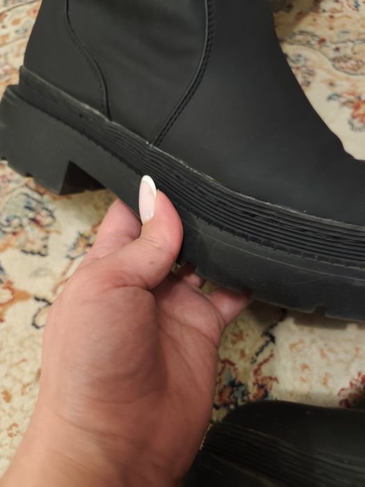 Трендові чоботи 40 розміру