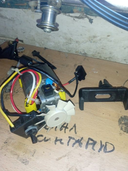 Двигун для блендера HC55/25 220-240V 50/60 Hz 3