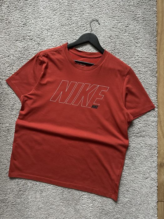 Футболка Nike чоловіча б/в