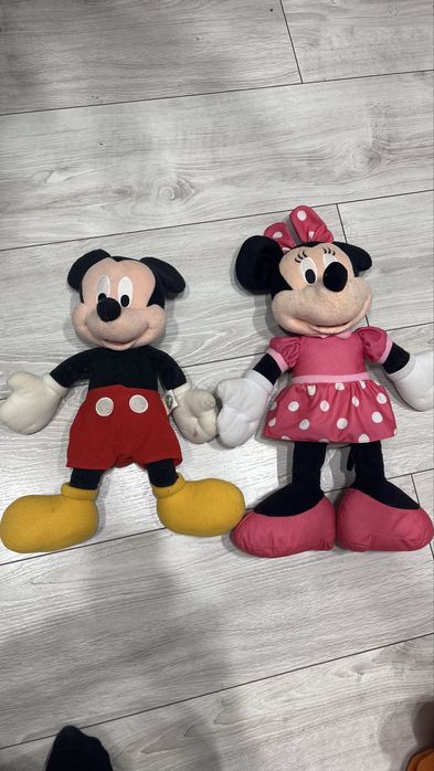Zestaw maskotki, poduszki, kocyk  Myszka Minie