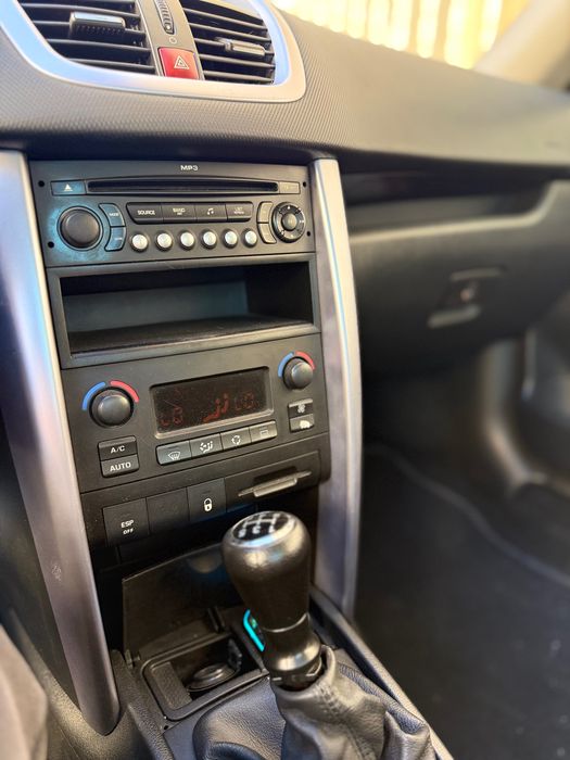 Peugeot 207 cc 2008 — photo 5