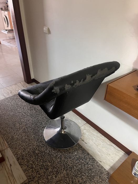 Cadeira de escritorio para restauro