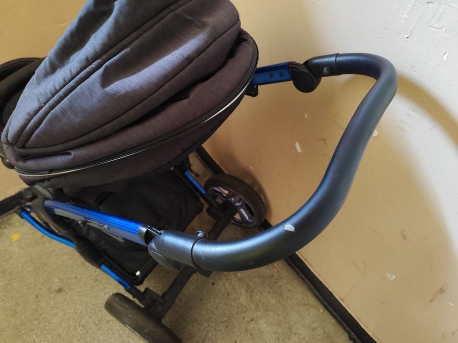 Wózek spacerowy Junama niebieski czarny