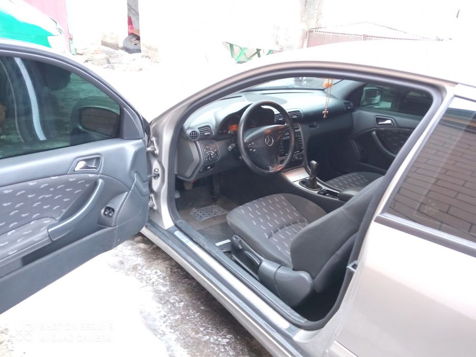 Мерседес CL203 2.2 дизель