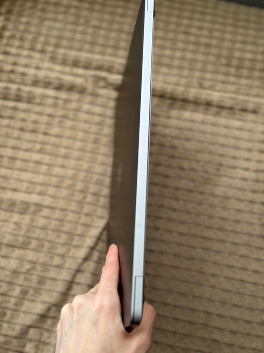 MacBook Pro 16-inch A2141