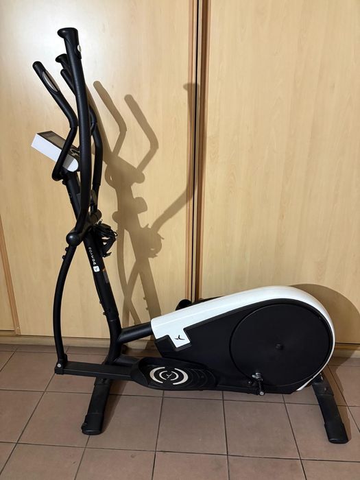 Bicicleta Elíptica Domyos VE 680 (Decathlon) – Silenciosa e em Excelente Estado