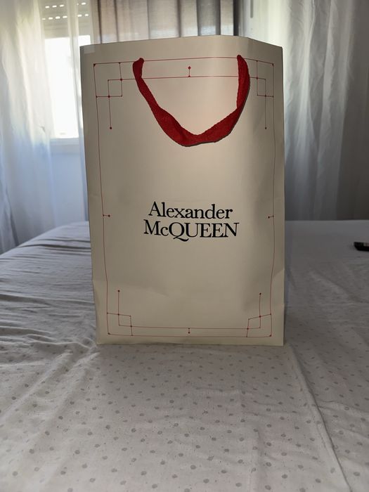 Alexander McQueen 42