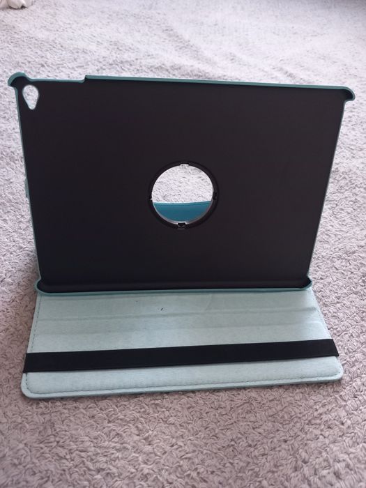 Pięknie nowe etui do tabletu